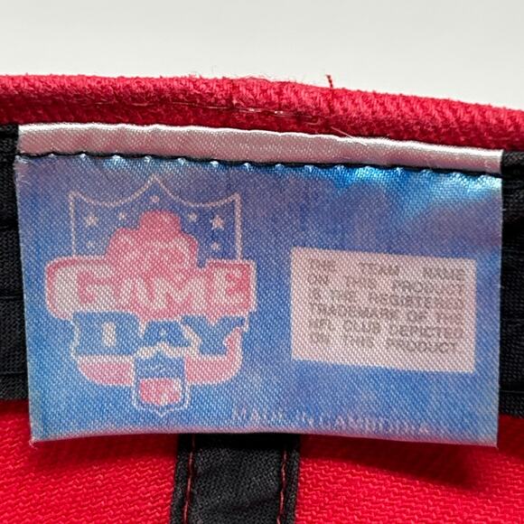 Vintage 90s Tampa Bay Buccaneers Hat Cap Red Bleach Spotted Tie Dye Strapback - Picture 8 of 9